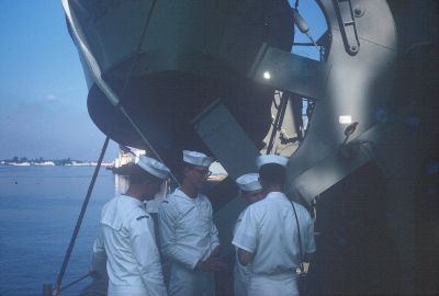 085085-R1-56-57.jpg